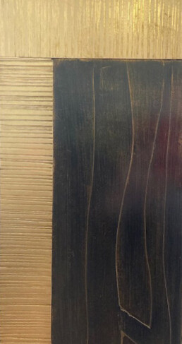 Sellette en bois avec effet gaufré plus laiton - Détail